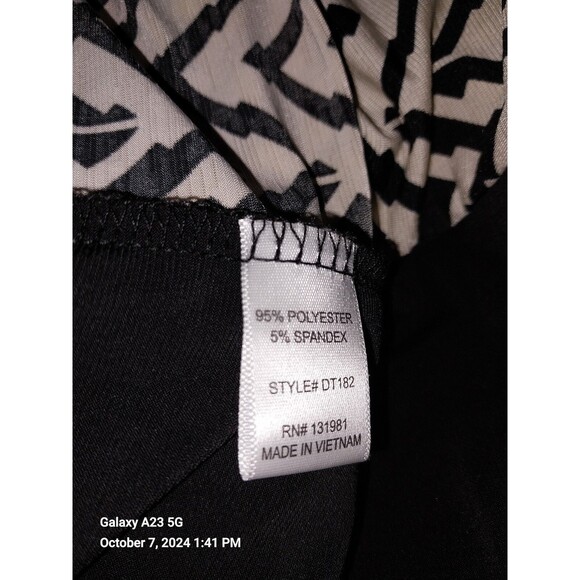 Naif Women's Large Tan Black Geometric Print Top - Picture 3 of 5